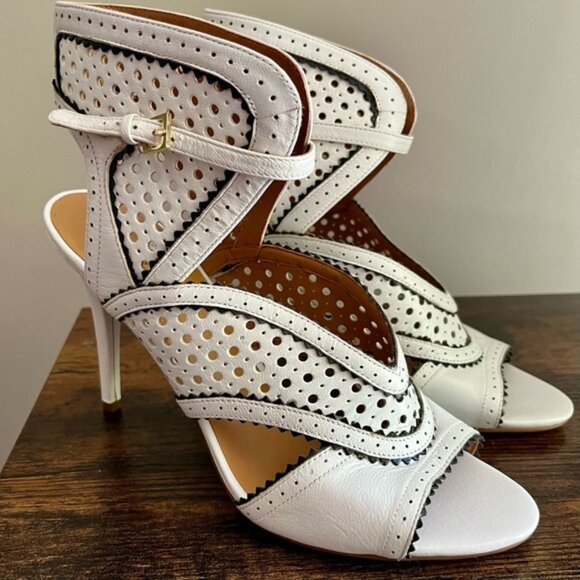 Nine West Shoes - Nine West| White Leather Embossed High Heel Pumps US Size 8 M